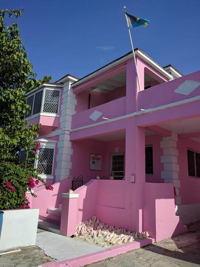 Da Pink And White Palace Nassau Exterior photo